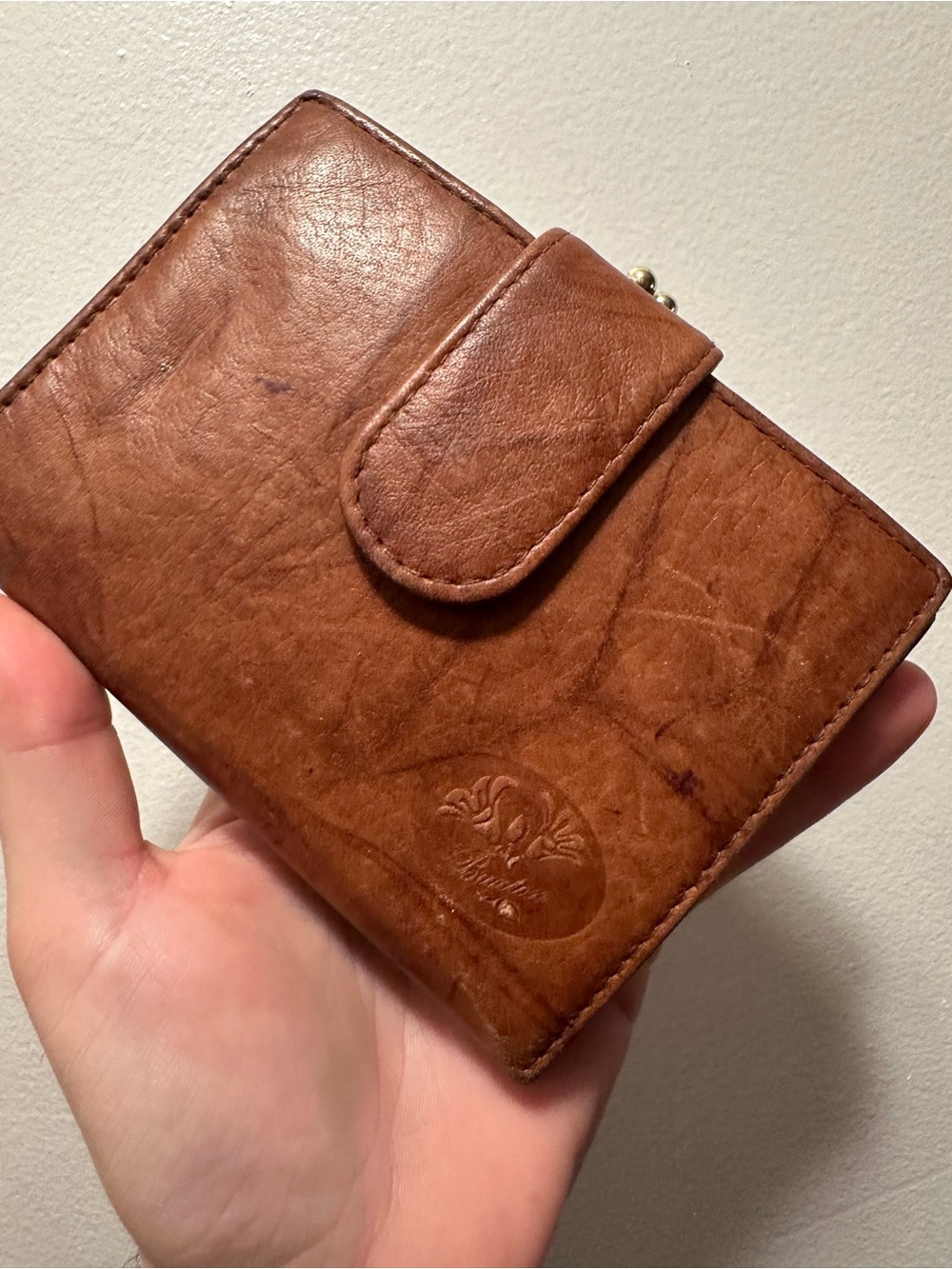Vintage Buxton Brown Leather Kiss Lock Wallet Organizer Floral Embossed Coin pur